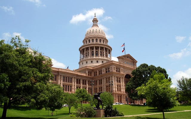 How Many Federal Courts Are in Texas?